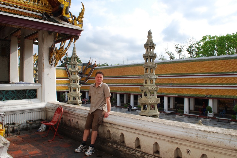 DSC 3747.Bangkok Tempel Wat Traimit Robert